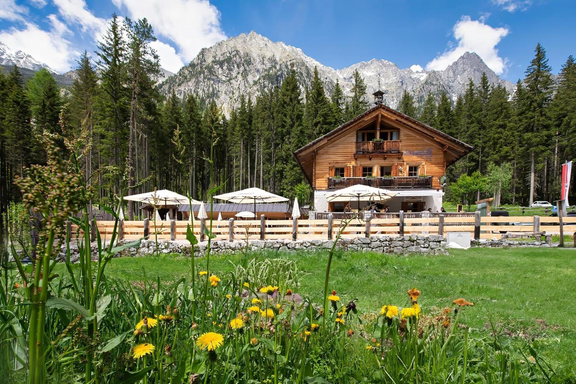 Вілла Enzianhuette San Giuseppe in Anterselva Екстер'єр фото